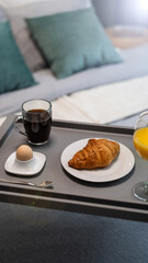 home staging - an arranged breakfast in bed scene - a proven method of selling an apartment