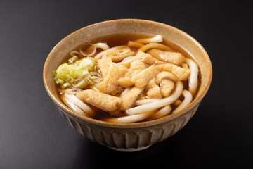 きざみ揚げうどん