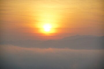 พระอาทิตย์ขึ้น