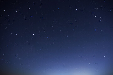 Ciel de nuit et étoiles