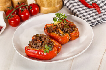 Bell pepper stuffed minced meat