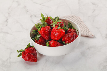 Sweet srawberry in the bowl