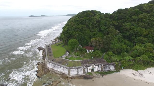 Fortaleza de Nossa Senhora dos Prazeres de Paranagu&aacute;, built in 1767; and Fortaleza Beach, na Ilha do Mel (Honey Island) - Paranagu&aacute;, Paran&aacute;, Brazil