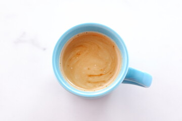 牛乳をたっぷり入れたコーヒーのカフェ・ラッテ