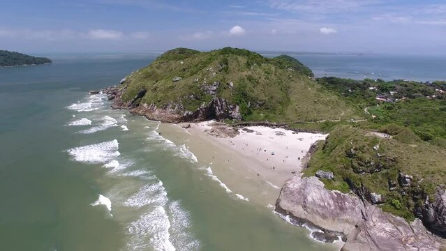 Encantadas Beach, Ilha do Mel - Paranagu&aacute;, Paran&aacute;, Brazil
