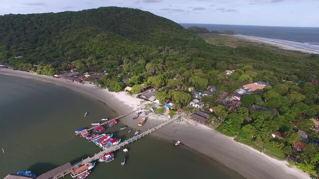 Aerial view of Encantadas Village, on Ilha do Mel - Paranagu&aacute;, Paran&aacute;, Brazil