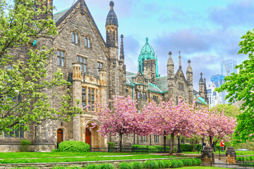 Obraz premium Colonial architecture of Trinity College, Toronto, Canada