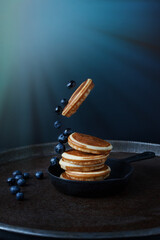 Pfannkuchen mit Blaubeeren