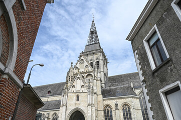 Belgique Asse Eglise saint Martin clocher