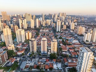 Fotos aéreas da região do Brooklin em São Paulo. Zona Sul, ao amanhecer, e também o skyline dos...