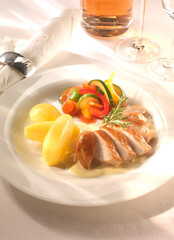 Hähnchenbrustfilet, Restaurant, Geflügel, Kartoffeln, Hähnchenfilet,