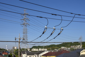 電線と送電鉄塔
