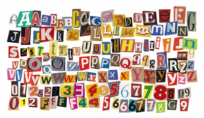 Alfabeto em recortes de revistas. Papel com letras em ordem alfabética. Elementos gráficos para designer. Letras.