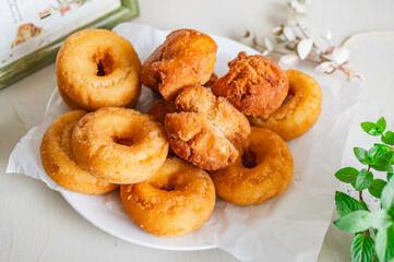 揚げ菓子　ドーナツ