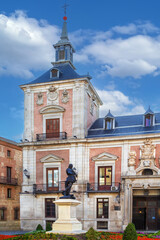 Fototapeta premium Plaza de la Villa, Madrid, Spain