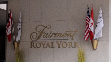 Obraz premium The Fairmont Royal York Hotel in Toronto Canada - TORONTO, CANADA - APRIL 15, 2024