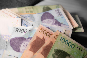 South Korea won bills on bed 