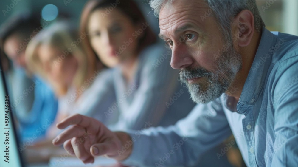 Aufkleber decision-making support: predictive analytics for business decisions