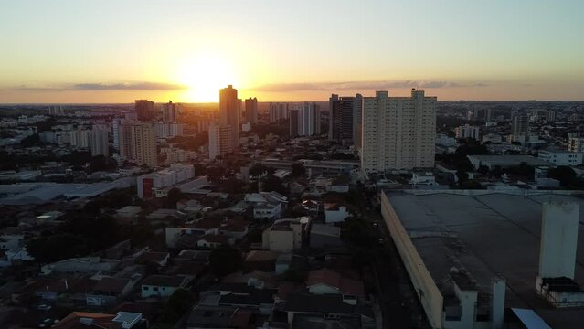 Traveling sunset paradise at Presidente Prudente, city of state of S&atilde;o Paulo