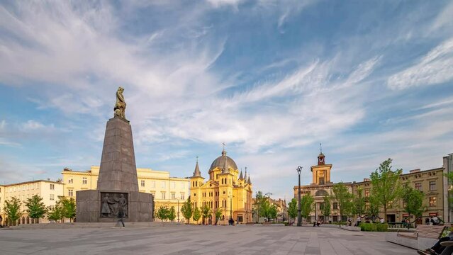 Miasto Ł&oacute;dź- widok na Plac Wolności.	