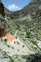 La chapelle Saint-Nicolas dans les gorges de la Kourtaliotis près de Preveli en Crète