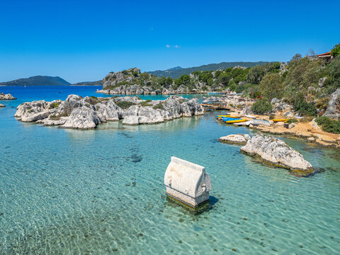 The ancient city of Simana, founded by the Lycian civilization, the sunken city of Kekova, rock tombs, castle, sea and nature reveal its magnificence.