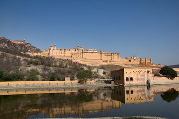 Fototapeta premium Jaipur, India: Amer Fort or Amber Fort. Amer Fort is known for its artistic style elements and is the principal tourist attraction in Jaipur.