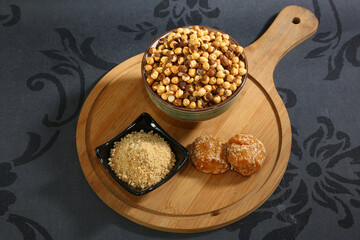 Indian Gur or Jaggery and Chana With Brown Sugar