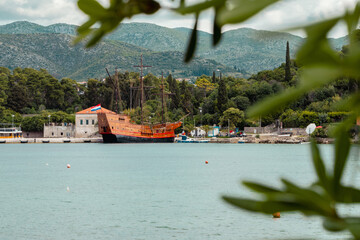 Galion Karaka amaré au port de Koločep, Croatie 2