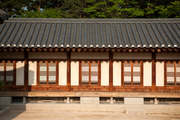 Obraz premium The exterior of the building in the palace