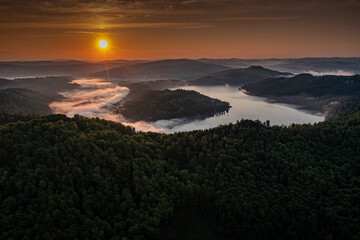Jezioro Rożnowskie zapora wodna, wschód słońca, małopolska, Poland © Maciej G. Szling