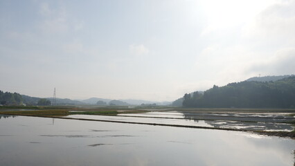 里山の美しい田園風景