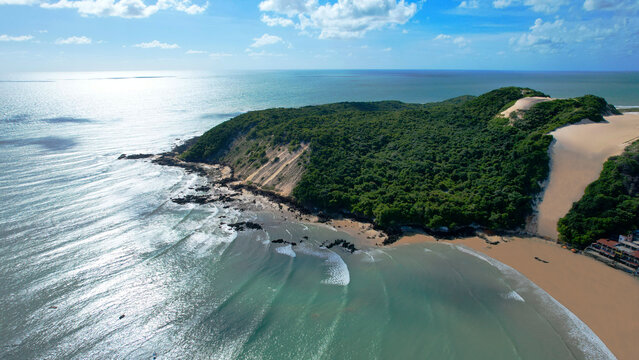 Morro do Careca, Praia de Ponta Negra, Cidade de Natal, Rio Grande do Norte, Brasil.