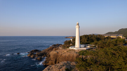 夕日の日御碕灯台