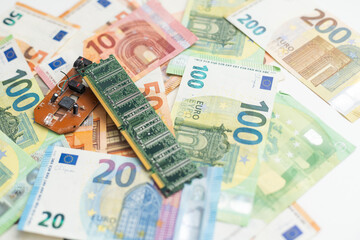 5 euro banknotes next to the micro-schemes. Top view.