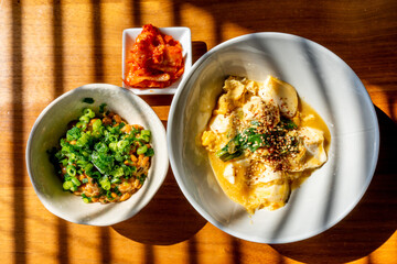 ブラインドと朝ごはん
