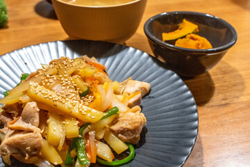 豚肉と野菜の肉野菜炒め