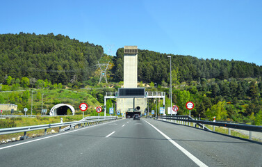 Túnel de Guadarrama en la AP-6, autopista del Noroeste en dirección a Segovia, Comunidad de...