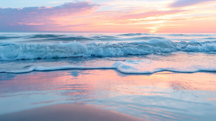 Obraz premium Pastel Sunset Over Gentle Ocean Waves, Serene Coastal Scene