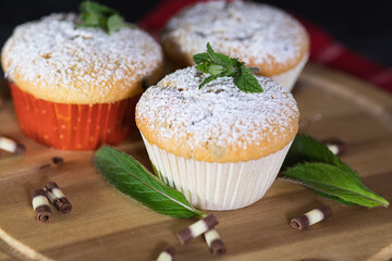 3 Muffins
