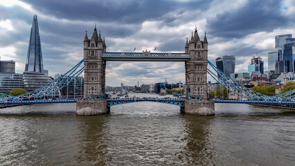 Obraz premium tower bridge wide