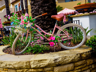 Memorial planted bicycle, Santa Barbara California © Alan