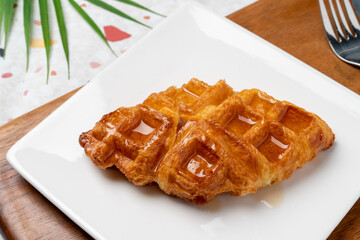 Cafe, coffee, americano, iced, caramel, macchiato, latte, chocolate, maple, croiffle, croissant, waffle, Nutella, brown, cheese