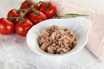 Canned tuna fish for salad