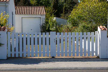 PVC gate of design modern house white home door slats