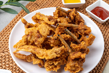 Fried, chicken, seasoning, duck, half-and-half, fried, chicken, Korean, mustard, sauce, radish, soy sauce, garlic,