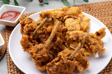 Fried, chicken, seasoning, duck, half-and-half, fried, chicken, Korean, mustard, sauce, radish, soy sauce, garlic,