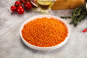 Raw red lentil for cooking