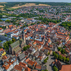 Tauberbischofsheim, die Kreisstadt des Main-Tauber-Kreises in Baden--Württemberg von oben