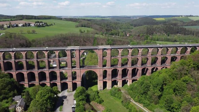 Blick auf die G&ouml;ltzschtalbr&uuml;cke im Vogtland, Sachsen 4k
